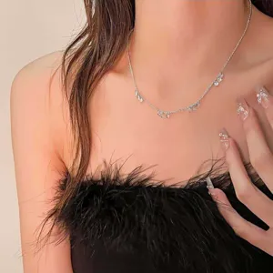 Chaîne de clavicule pendentif diamant en argent sterling exquis, bijoux élégants et charmants.