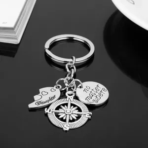 Moeder dochter sleutelhanger met kompas en hart hangers, attent familiegeschenk.
