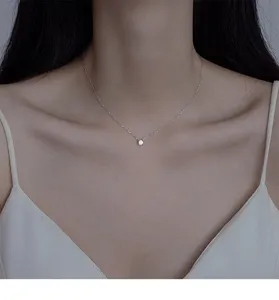 Collar con Colgante Solitario de Cuatro Garras de Plata S925 Cadena de Clavícula Minimalista