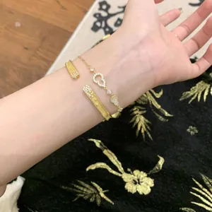 Pulsera de calabaza de doble capa de plata esterlina S925 con circones, un detalle muy elegante.