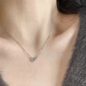 Délicat collier pendentif double cercle entrelacé en argent S925, élégant bijou de clavicule.