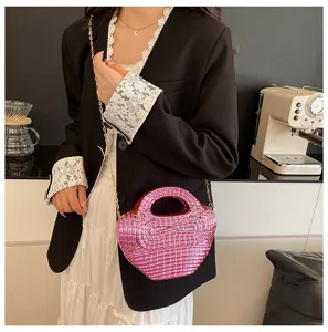 Fashion pink acrylic plaid evening bag with gold chain strap for women commuting and parties.