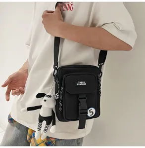 Bolso bandolera de lona para hombre bolsa mensajero casual diaria con colgante de peluche