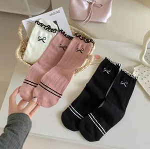 Japanese style sweet ruffle lace bow mid-tube cotton socks for women, cute balletcore college socks.