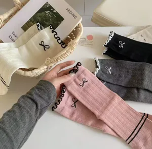 Women cute ribbon bow mid tube socks Japanese style lettuce edge slouch socks cotton hosiery