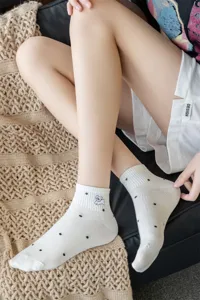 Cute cartoon puppy embroidery short socks, breathable cotton ankle socks for summer daily.