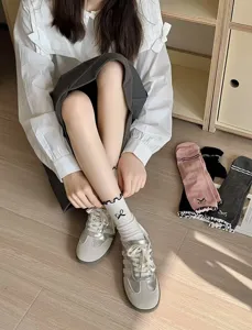 Balletcore cotton mid-tube socks with ruffle lace and sweet bow for women daily wear.