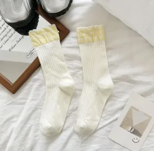 Women's white mid-tube socks featuring cute yellow plaid ruffled cuffs, Japanese style cotton socks.