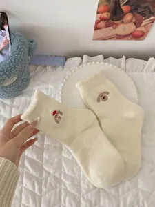 White fleece socks for women, winter thickened mid-tube cute cartoon dog embroidery warm socks.