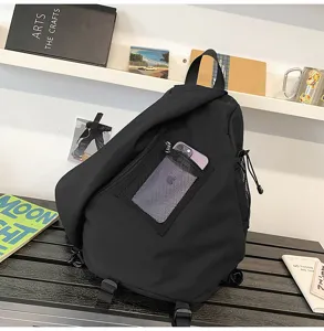 Zaino streetwear asimmetrico nero multifunzionale borsa a tracolla per uso urbano quotidiano style.
