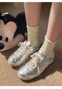 Cute women's polka dot mid-calf socks, pure cotton Japanese style stack socks for spring and autumn.