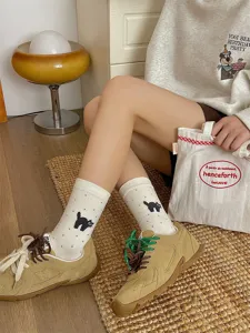 Cute black cat print women mid-tube socks, soft cotton spring autumn casual socks for daily wear.