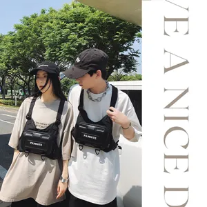 Streetwear taktische Brusttasche für Outdoor Wandern und Radfahren, stylischer funktionaler Brustpack.