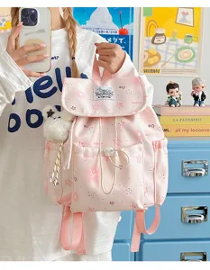 Niedlicher japanischer Harajuku Sternen-Rucksack mit großer Kapazität für Schüler und Alltag.