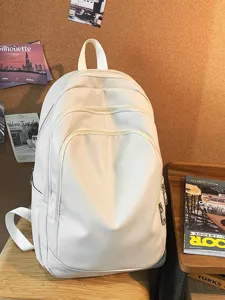 Grand sac a dos en cuir PU blanc pour homme, ideal pour les deplacements et le travail.