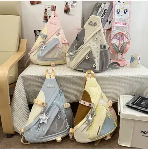 Japanischer süßer Farblock Dreieck Sling Bag lässiger multifunktionaler Ita Rucksack Damen