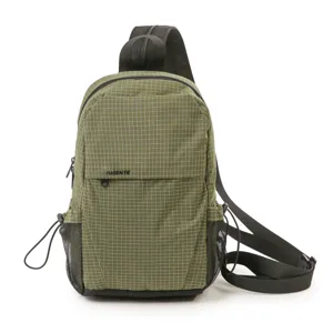 Bolso cruzado de nailon con estampado de cuadros verdes unisex, mochila informal para viajes.