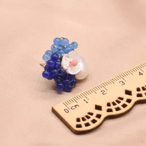 Blau perlen besetzte blumen ohrringe mit 925er silber nadel, elegante vintage ohrschmuck hauptartikel.