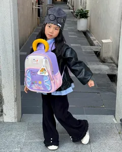 Joli sac a dos colore pour les enfants de 3 a 6 ans pour l ecole et les jolies filles.
