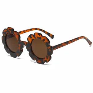 Kids Cute Cartoon Flower Sunglasses For Girls Boys Fashion Trendy Jelly Color Petal Shaped UV400 Sun Protection Eyewear Everyday Party Outdoor Travel Accessories