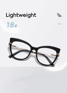 Modische, leichte Cat-Eye-Blaulichtfilter-Brille mit schicken Metallbügeln für den Alltag.