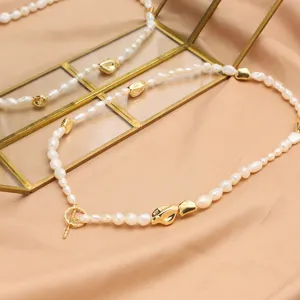 Elegant Freshwater Pearl Necklace For Women Handmade Gold Plated Copper Baroque Pearl Chain Choker Statement Necklaces Heart Coin Pendant Jewelry