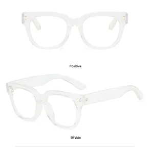 Lunettes de lecture anti-lumière bleue carrées transparentes, style optique tendance.