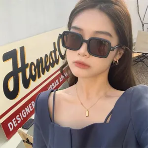 Trendy black thick frame square sunglasses for women, fashion retro vintage streetwear eyewear.