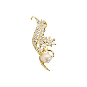 Exquisite goldene Weizenähren Perlen Brosche mit funkelnden Zirkonia Damen Schmuck Nadel.