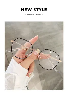 Detailed view of irregular metal anti-blue light optical glasses frame in black and gold.