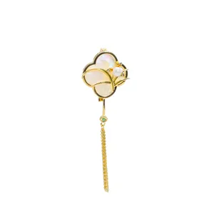 Neu-chinesische Süßwasser-Perlenbrosche, 18k vergoldete elegante Quasten-Anstecknadel.