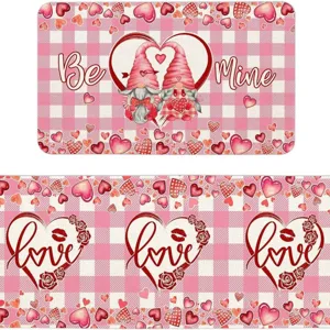 Set di tappetini per San Valentino con simpatici gnomi e motivi a cuore