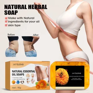 Savon aux herbes naturel pour un soin corporel doux et une hydratation rafraîchissante.