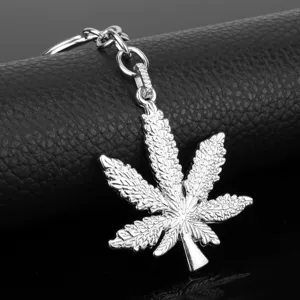 Zilveren metaal cannabis blad sleutelhanger hanger mode accessoire tas charm sieraden