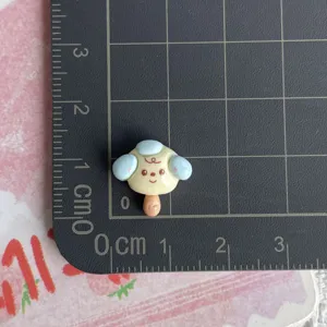 Mini resin animal ice cream charm detail, cute DIY craft patch for hair clips and jewelry making.