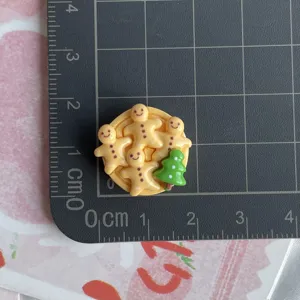 Cute Christmas gingerbread men resin charm DIY phone case hair clip accessory decorative piece