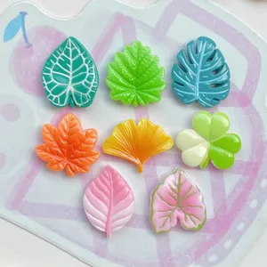 Mini Plantas Verdes Tropicales Accesorios de Resina Trébol Ginkgo Hojas de Arce Estampado DIY Funda de Teléfono Pelo Materiales Artesanía Decoración