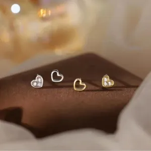 S925 Silber Herz asymmetrische Ohrstecker minimalistisch zarte Mini Herz Ohrringe Schmuck