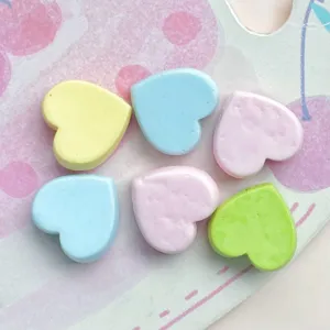 Mini Harz Herz Cabochons bunte DIY Charms für Haarklammern Schlüsselanhänger Kühlschrankmagnete