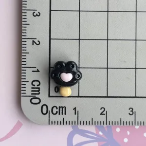 Mini schwarze Katzenpfote Harz Flatback Anhänger für DIY Bastel Haarnadel Dekoration