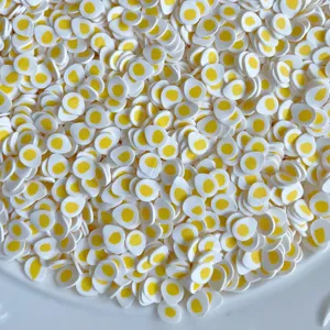 Tranches d'oeufs au plat en argile polymere pour bricolage, charms de slime et deco de coque.