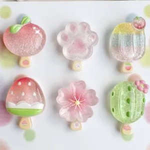 Ciondolo dettaglio ghiacciolo cactus zampa gelatina glitter resina per fai da te e deco