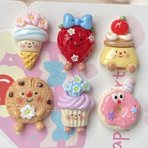 Leuke hars voedsel cabochons DIY accessoires voor telefoonhoesjes, magneten en haarspelden.