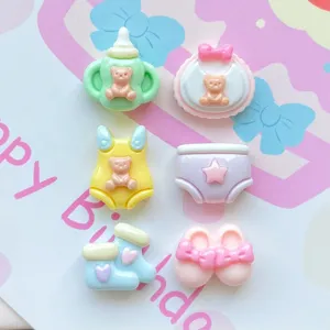 Mini Harz Baby Zubehör süße Cartoon Anhänger für Haarnadeln DIY Bastelbedarf!