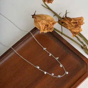 S925 sterling silver zirconia starry sky necklace for women, delicate light luxury clavicle chain.
