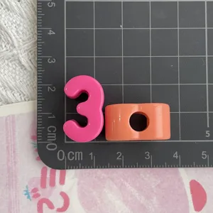 Cuentas digitales acrílicas dijes de números para joyería DIY cadena de teléfono colgante accesorio.