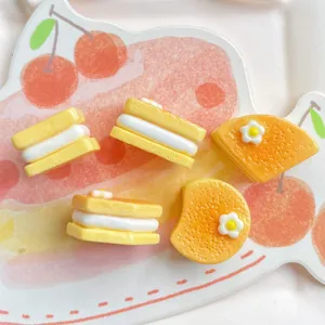 Cabochons de galleta sándwich amarilla de resina rodaja naranja para accesorios de móvil DIY