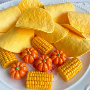 Resine simulation mais citrouille chips mignonnes breloques accessoires diy artisanat