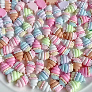 Mini Macaron Farbe Eiscreme Harz Zubehör, süße DIY Bastelanhänger für Haarnadeln und Taschen.