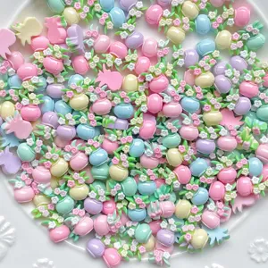 Mini resin flower pot charms, cute pastel DIY accessories for nail art and jewelry crafting details.